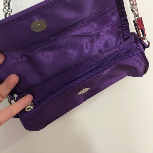 Younique Purple Purse Makeup Bag - Picture 3 of 4